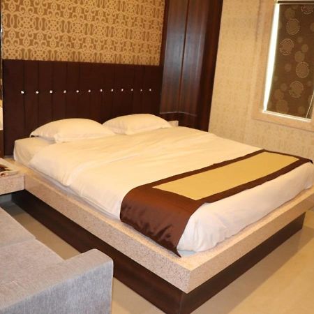 Hotel Angina Calcutta Eksteriør billede