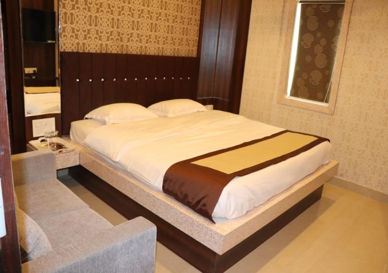 Hotel Angina Calcutta Eksteriør billede